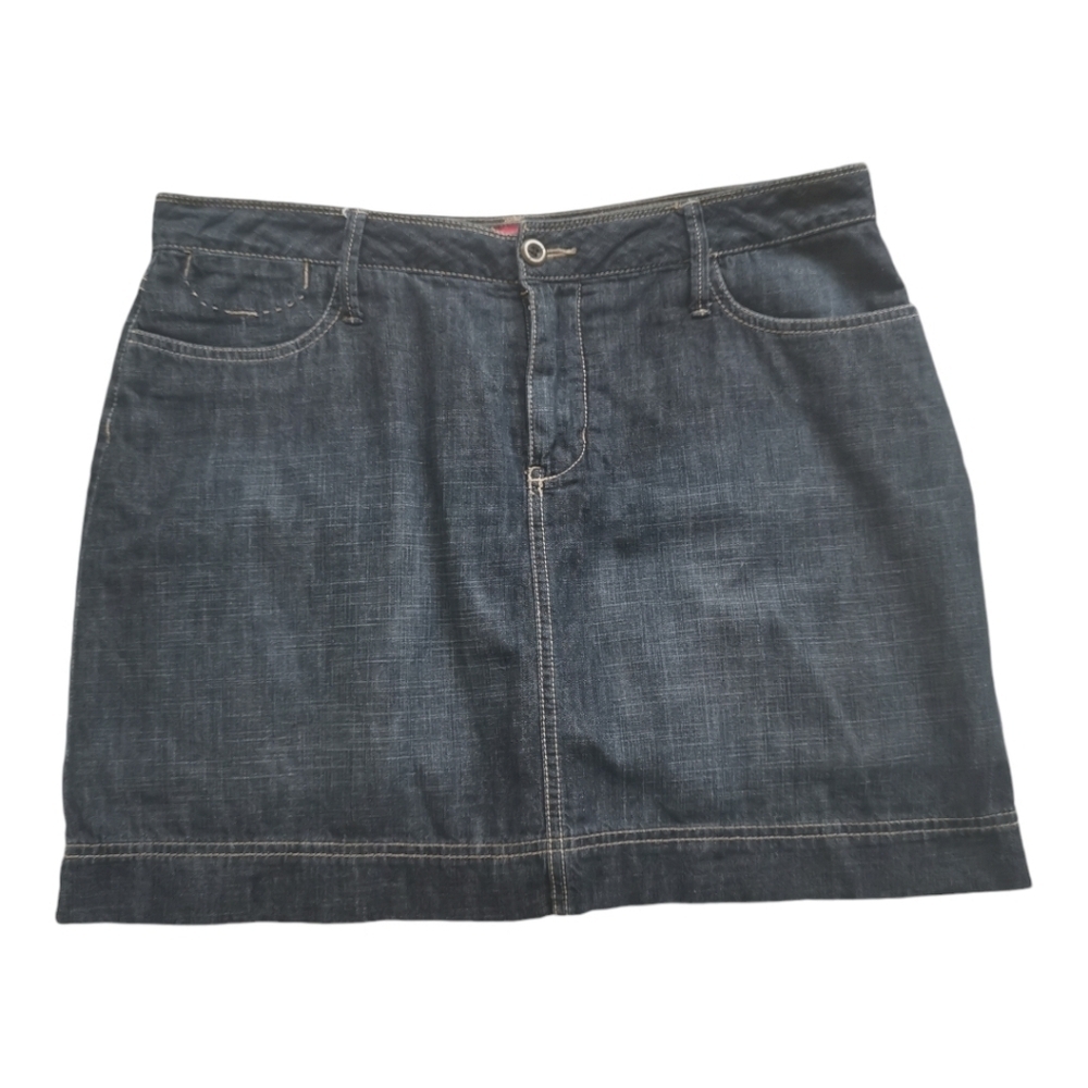 💕2/$20💕 Faded Glory Dark Wash Denim Skort , Y2K